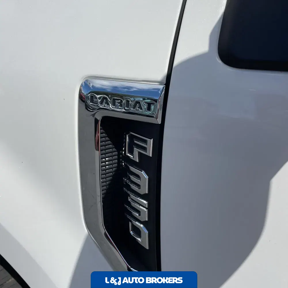 2022 Ford F-350 Super Duty Lariat