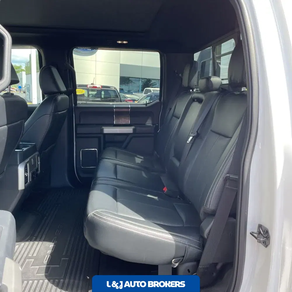 2022 Ford F-350 Super Duty Lariat