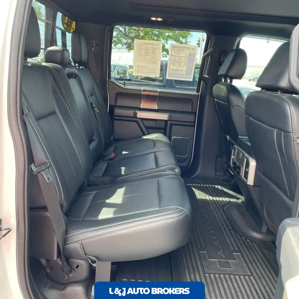 2022 Ford F-350 Super Duty Lariat