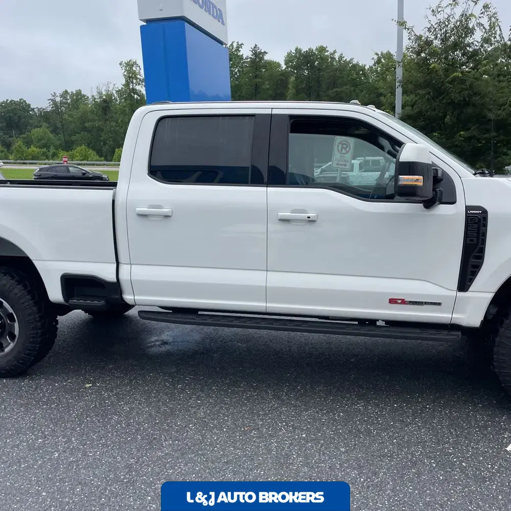2023 Ford F-250 Super Duty Lariat