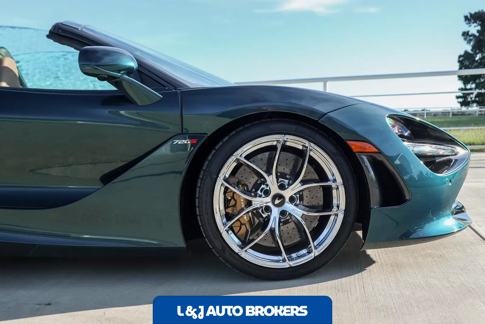 2022 McLaren 720S Spider