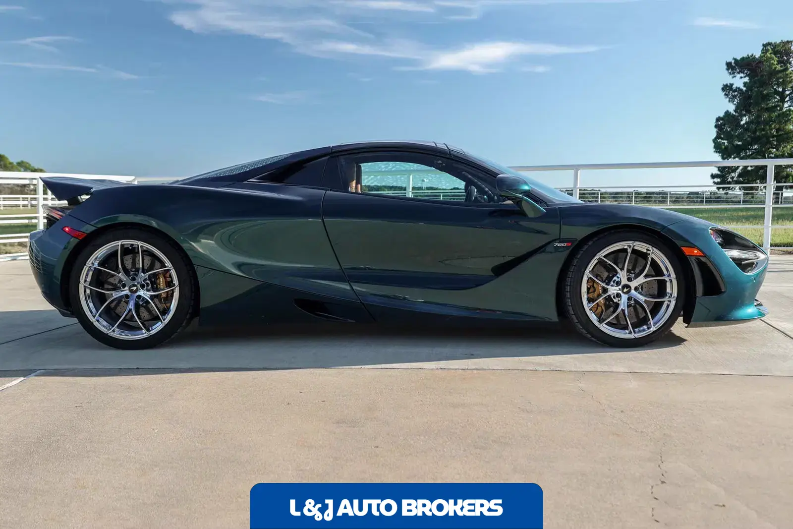 2022 McLaren 720S Spider