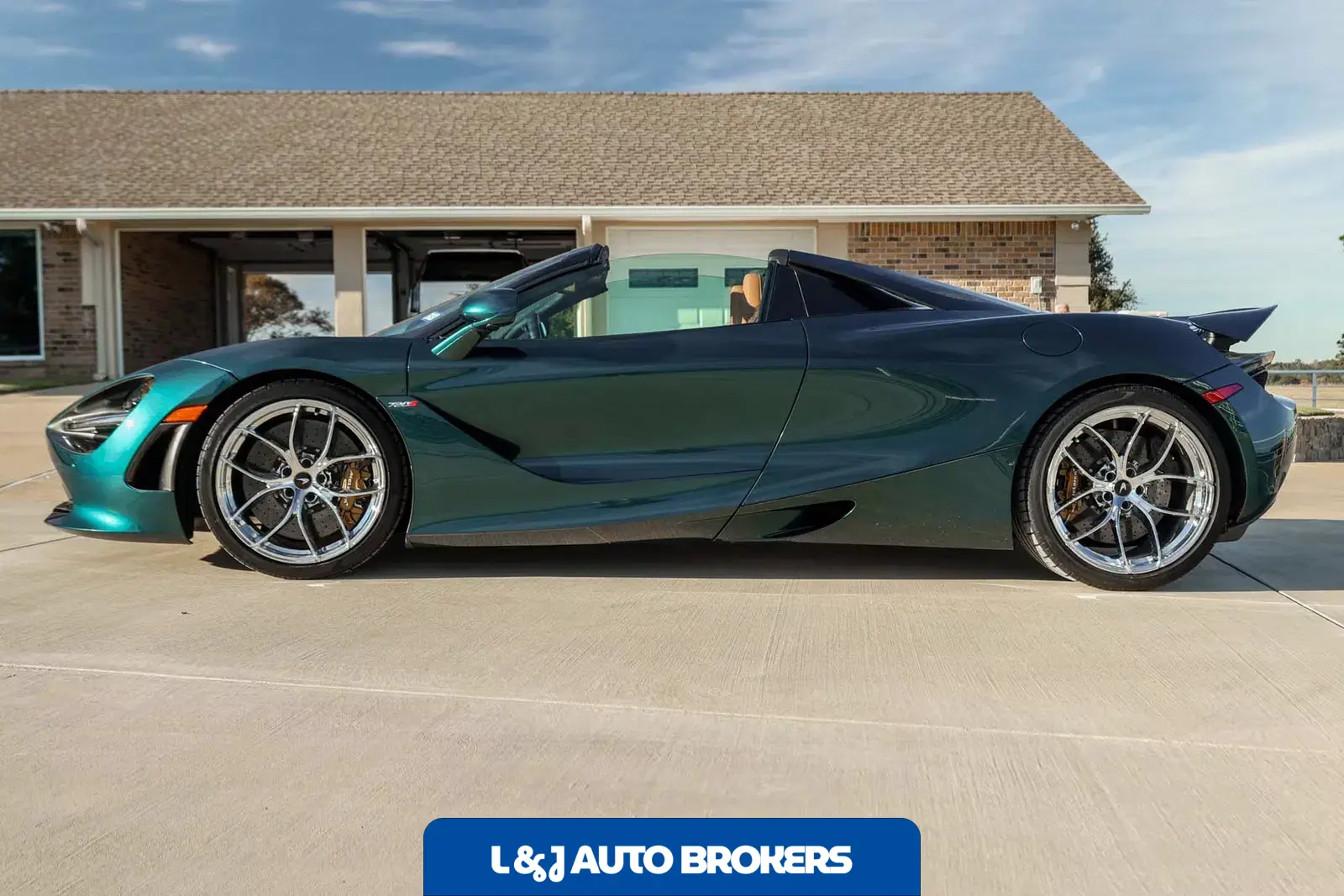 2022 McLaren 720S Spider