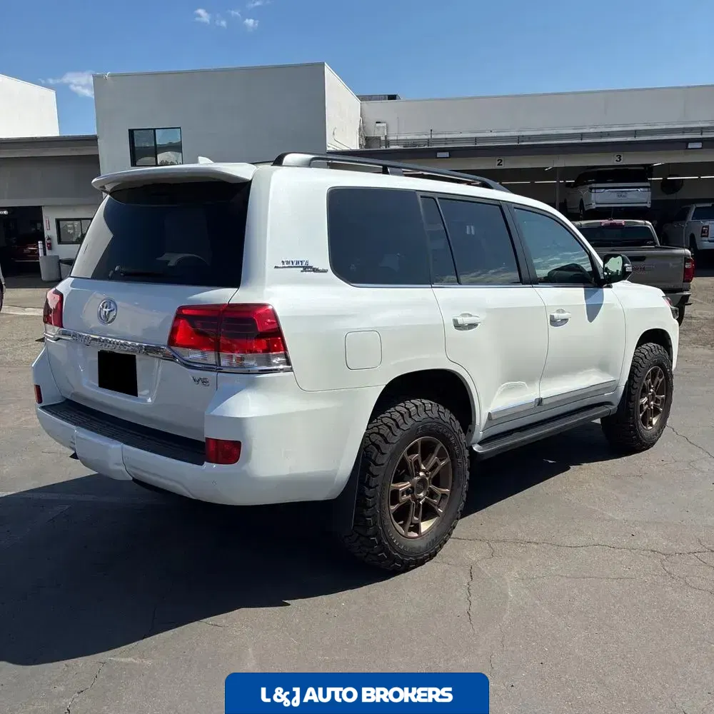 2021 Toyota Land Cruiser Heritage Edition