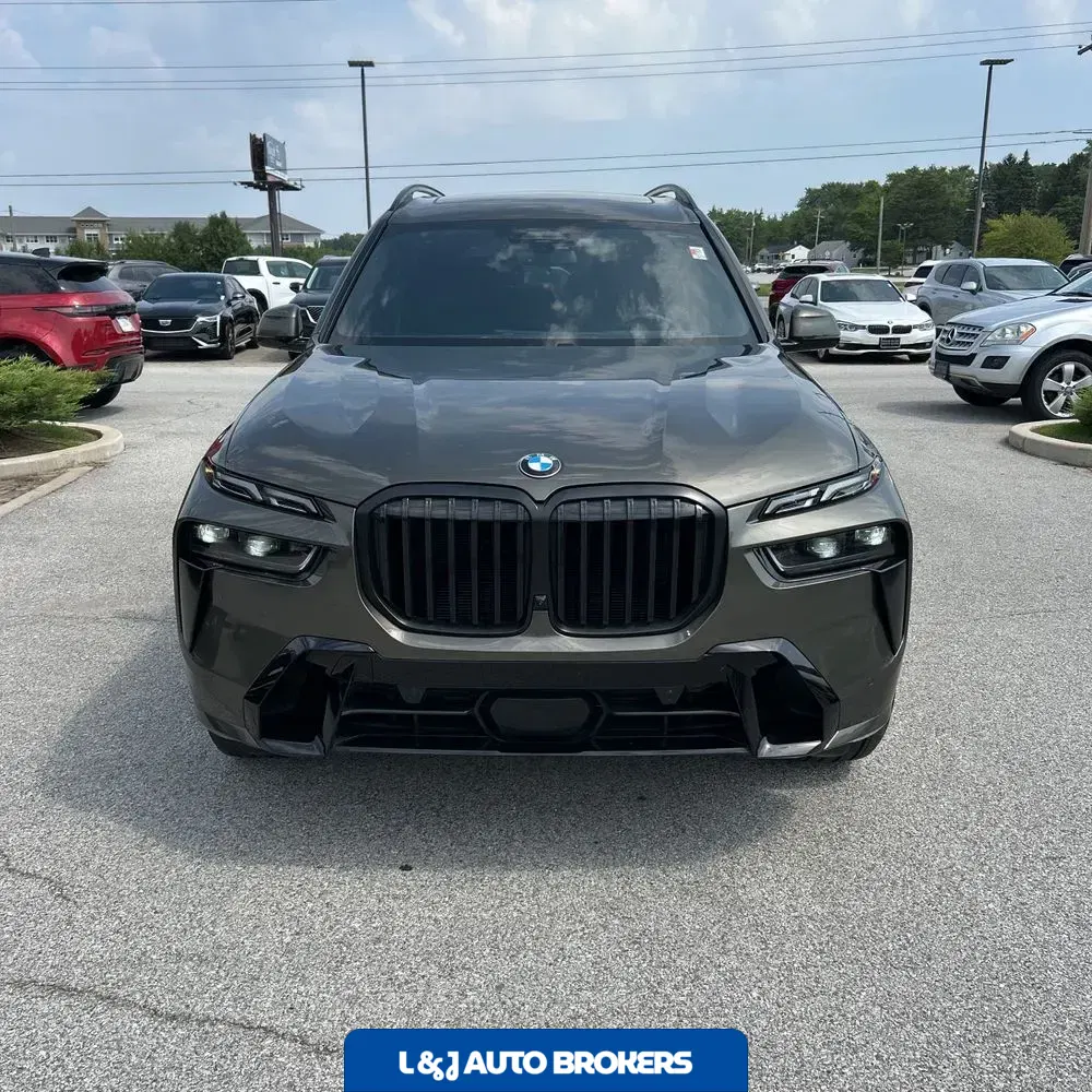 2025 BMW X7 XDrive40i 4D SUV