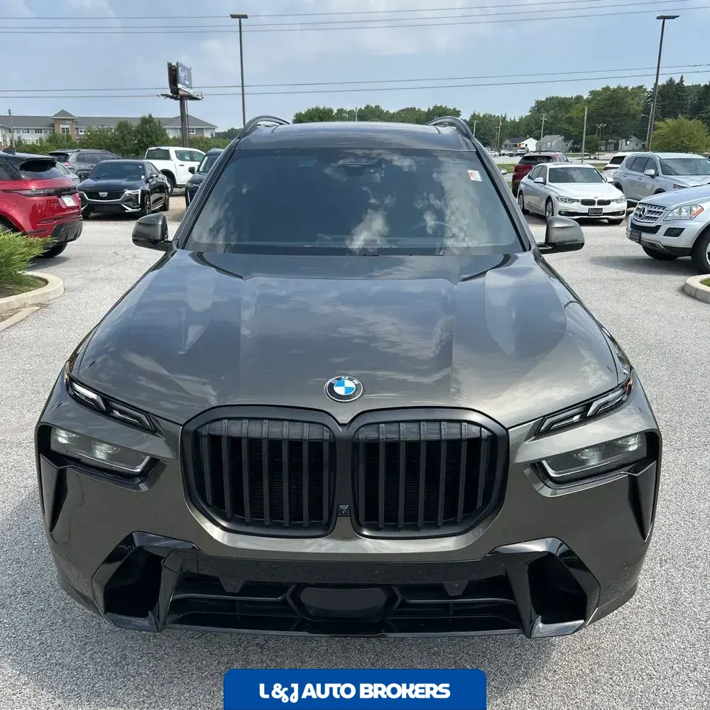 2025 BMW X7 XDrive40i 4D SUV