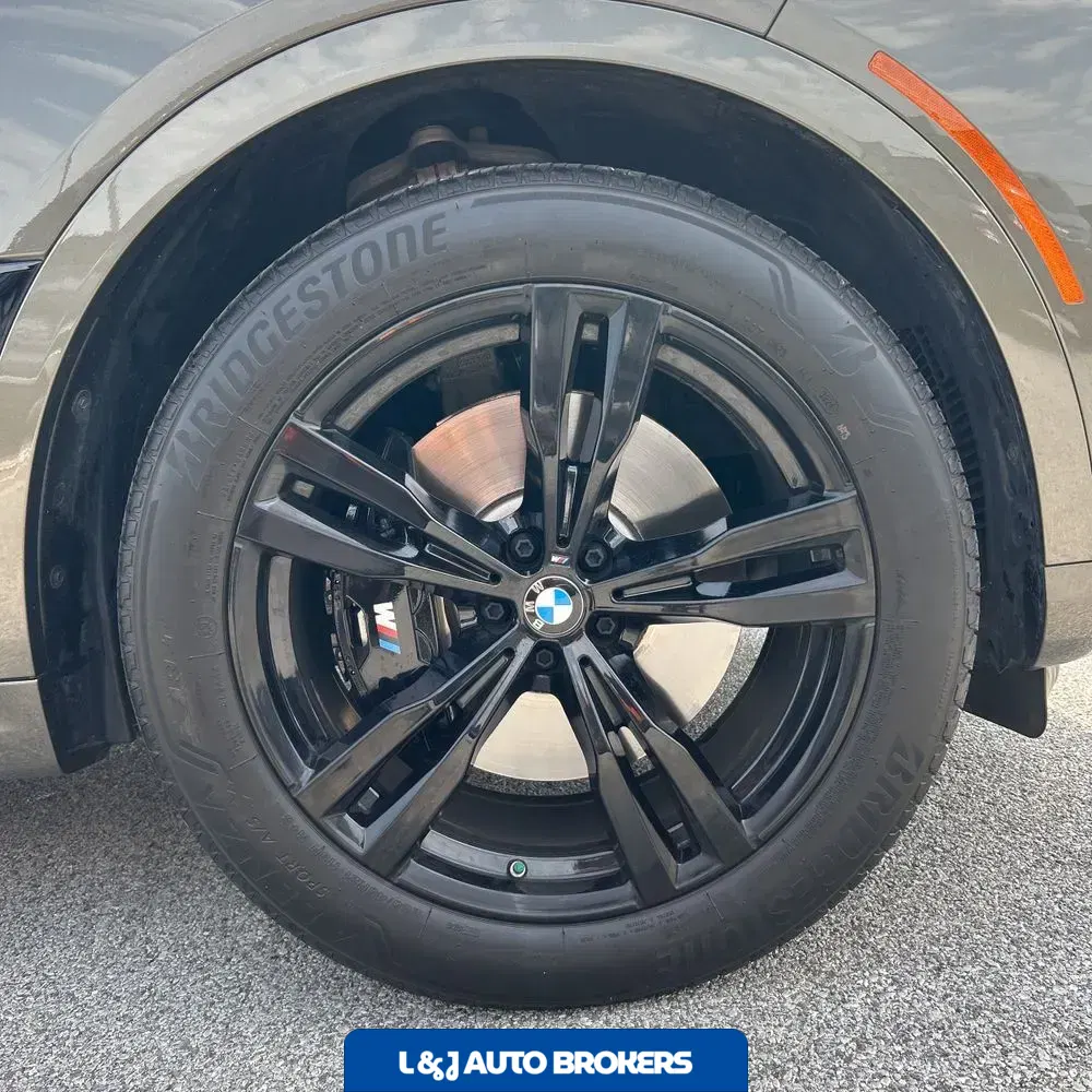 2025 BMW X7 XDrive40i 4D SUV