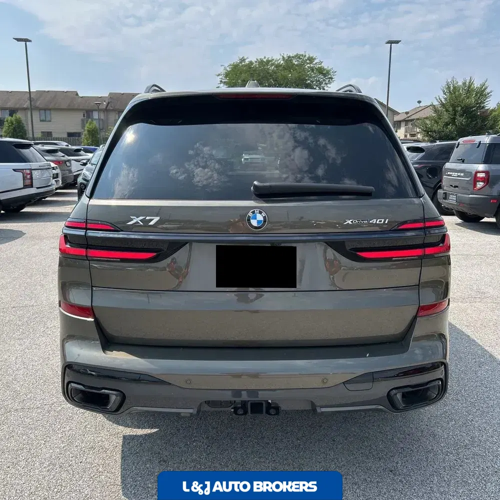 2025 BMW X7 XDrive40i 4D SUV