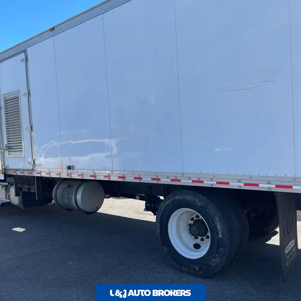 2020 Freightliner Commercial M106 (CA72-204) CONV CAB  TRUCK 4X2 7.7L