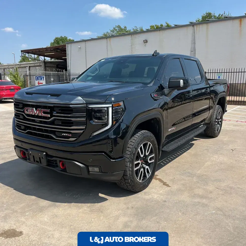 2023 GMC Sierra 1500 AT4