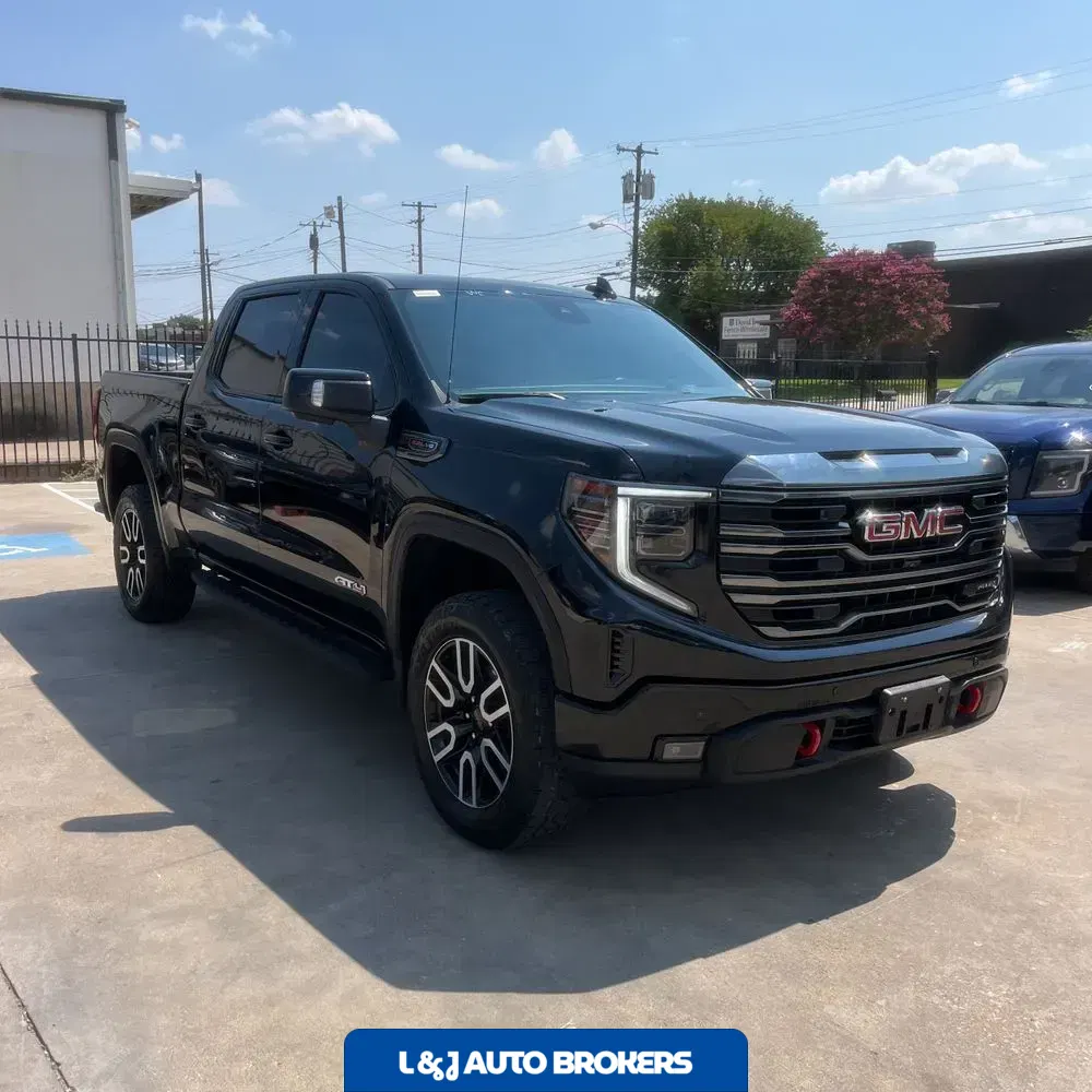 2023 GMC Sierra 1500 AT4