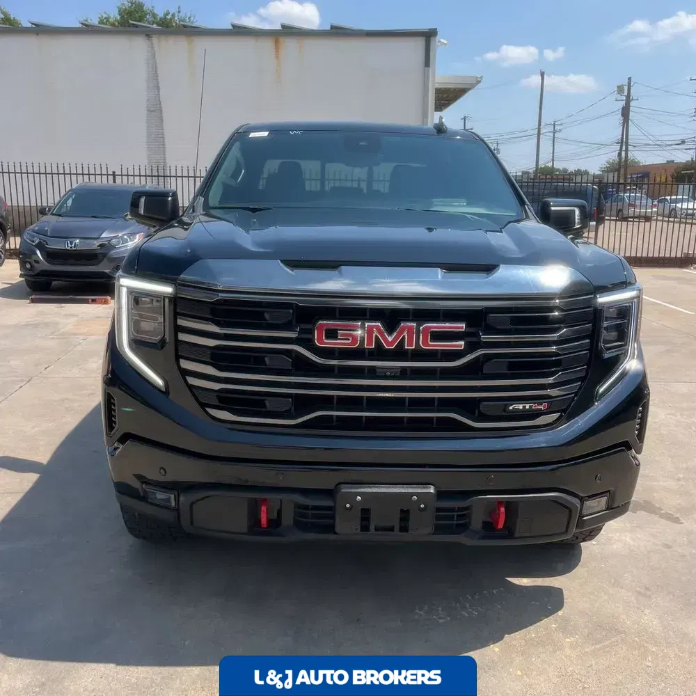 2023 GMC Sierra 1500 AT4