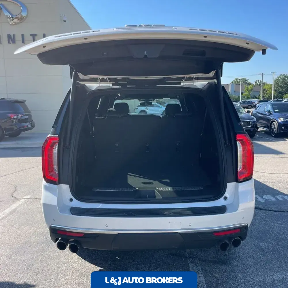 2022 GMC Yukon XL Denali