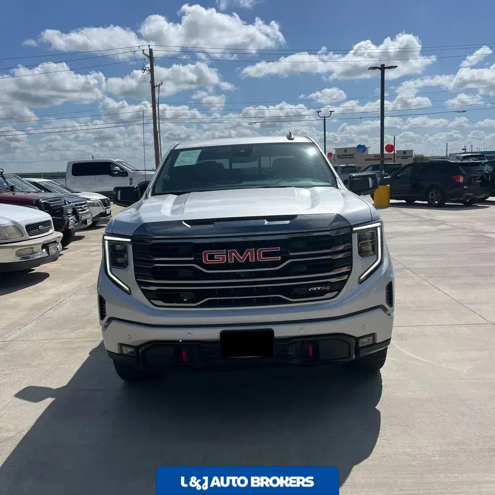 2022 GMC Sierra 1500 AT4