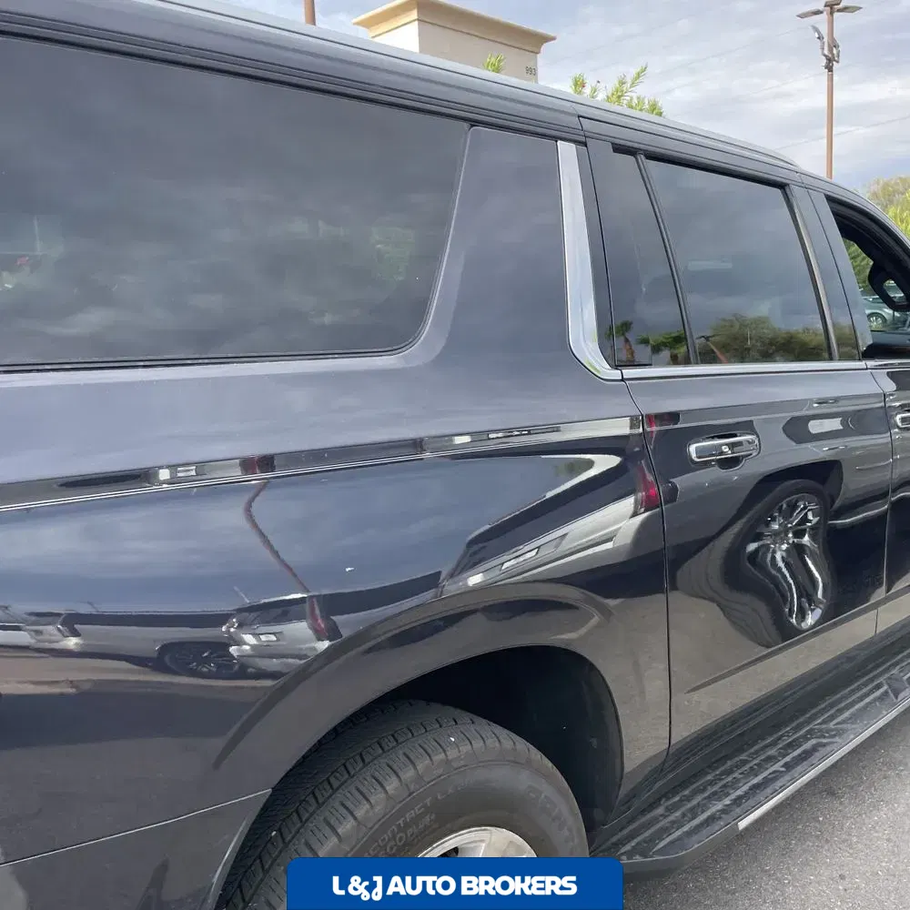 2024 Chevrolet Suburban Premier
