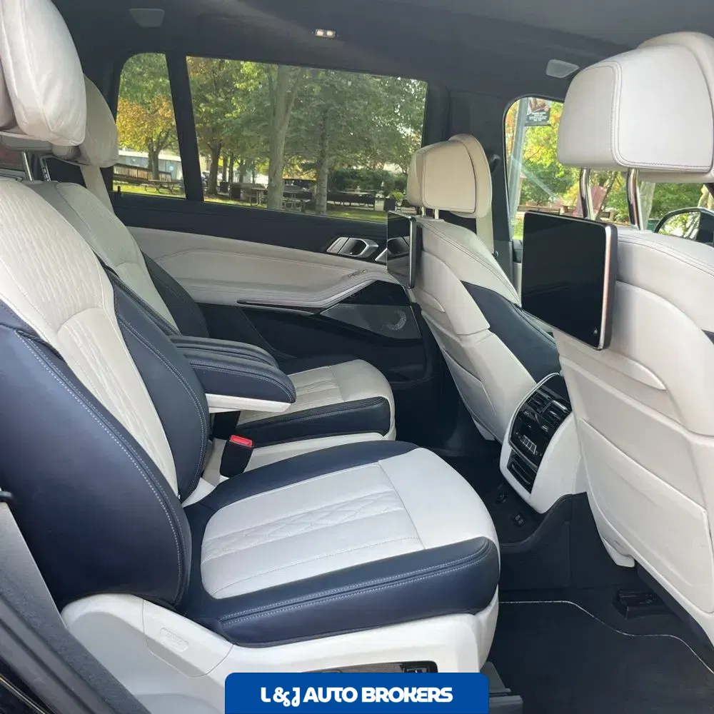 2019 BMW X7 xDrive50i