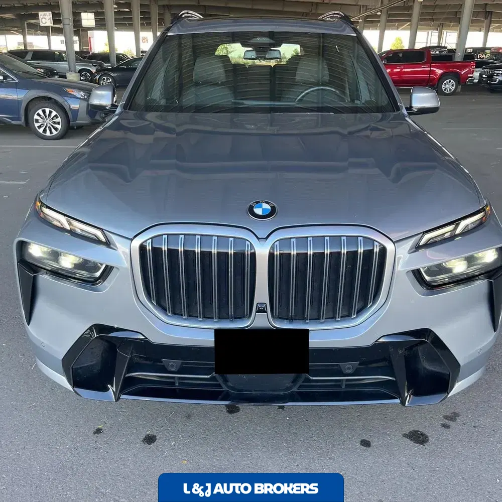 2025 BMW X7 XDrive40i