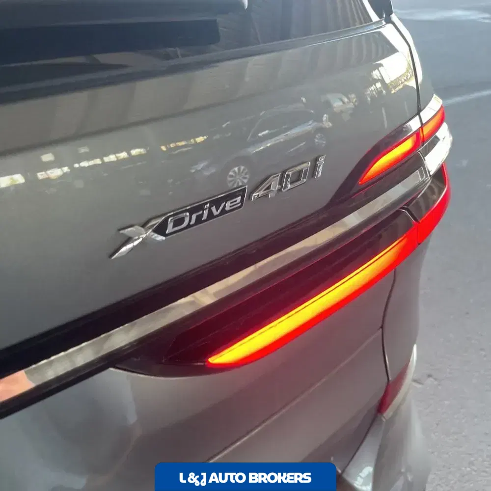 2025 BMW X7 XDrive40i