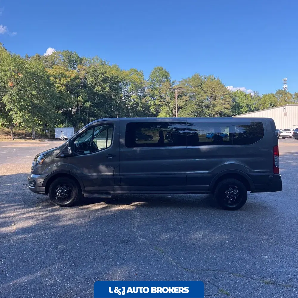 2024 Ford Transit 350 XLT