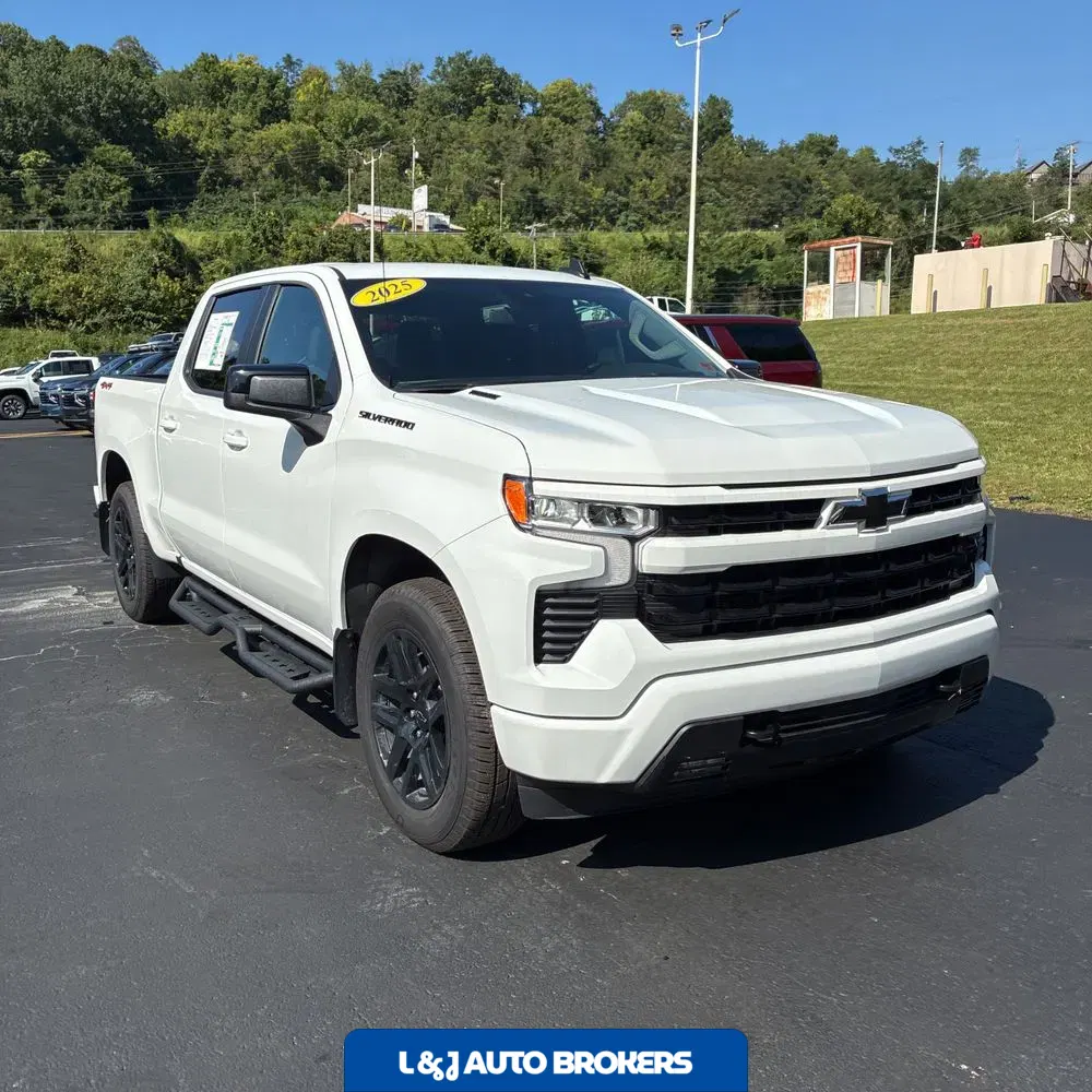 2025 Chevrolet Silverado 1500 RST