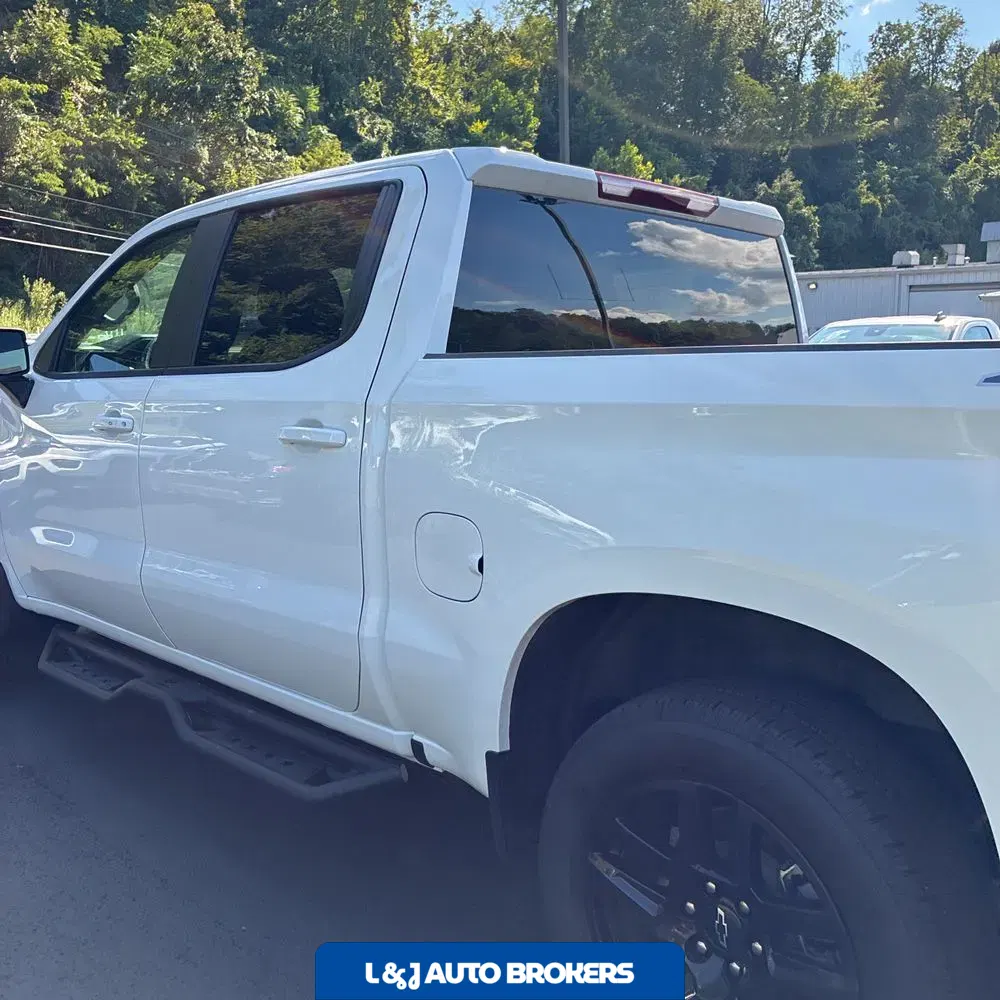2025 Chevrolet Silverado 1500 RST