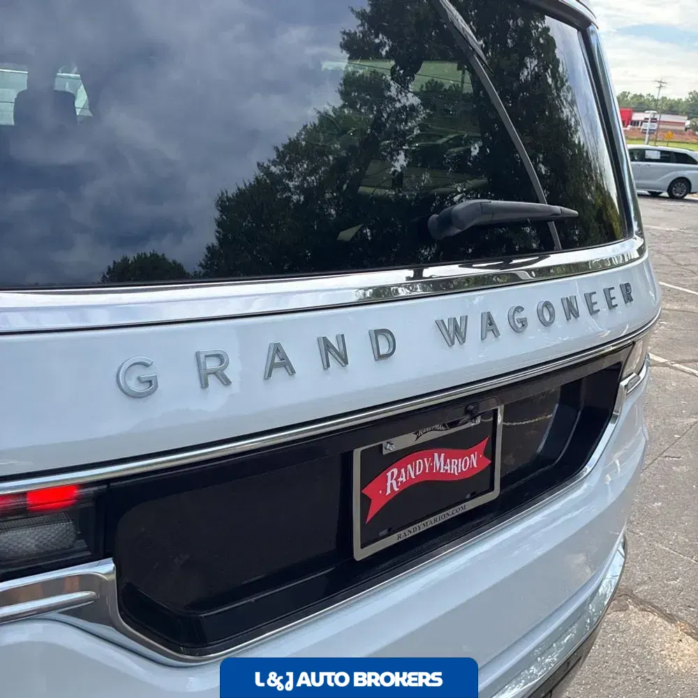 2024 Jeep Grand Wagoneer L Base