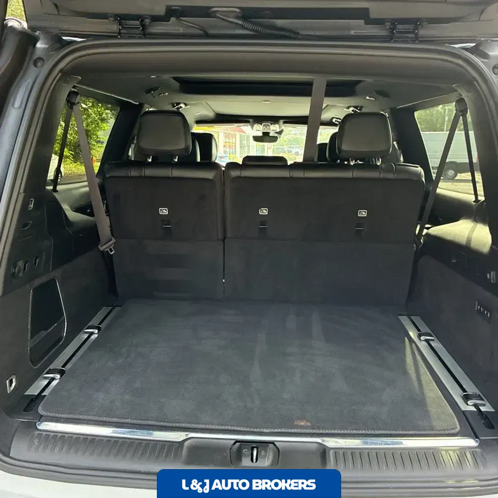 2024 Jeep Grand Wagoneer L Base