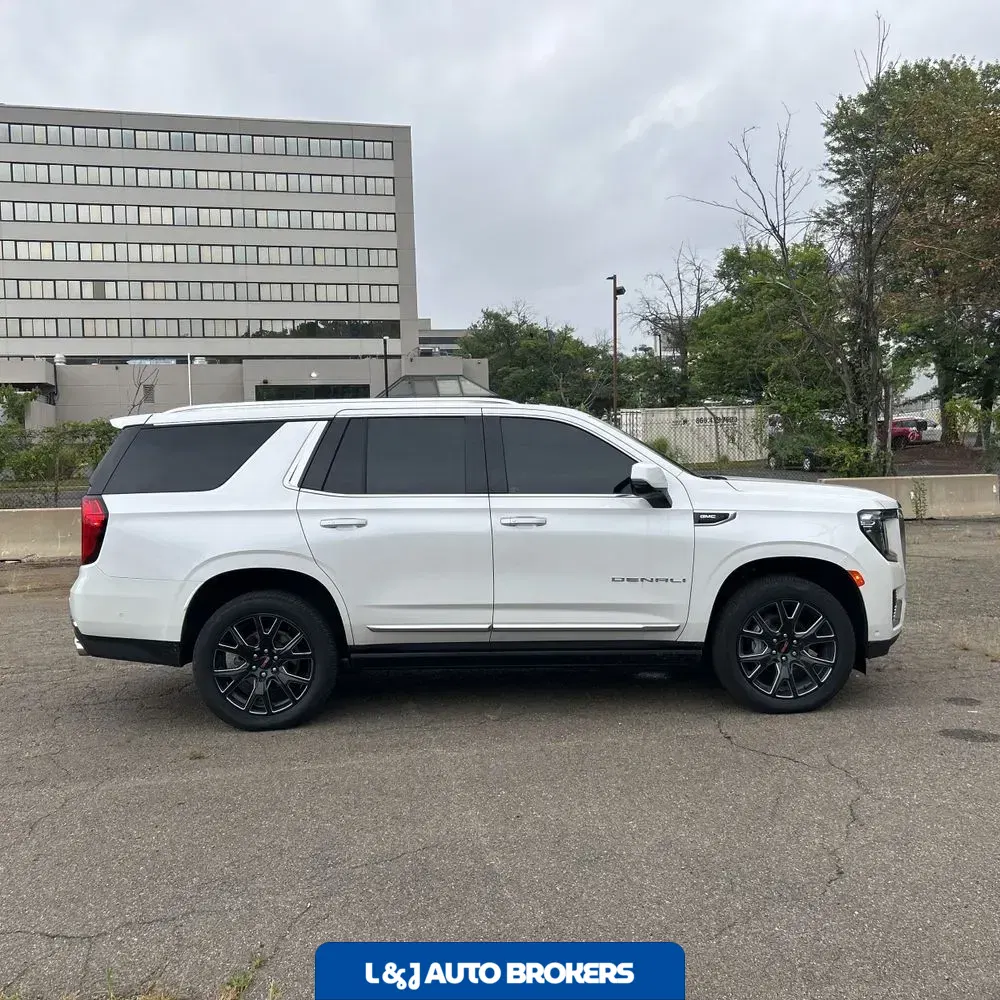 2023 GMC Yukon Denali