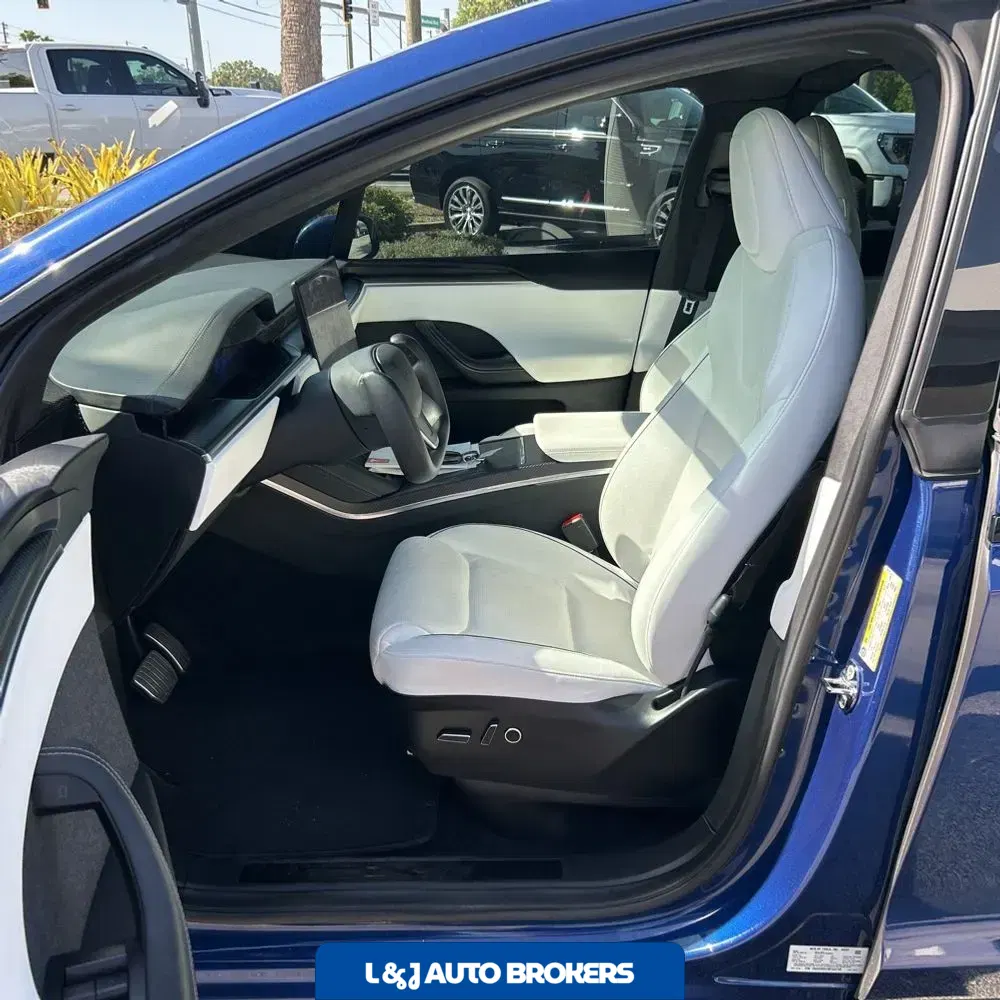 2022 Tesla Model X Plaid