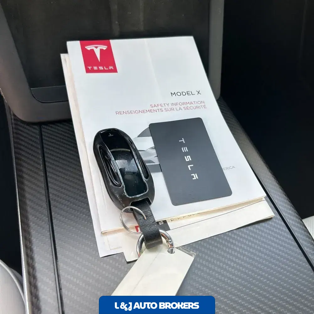 2022 Tesla Model X Plaid