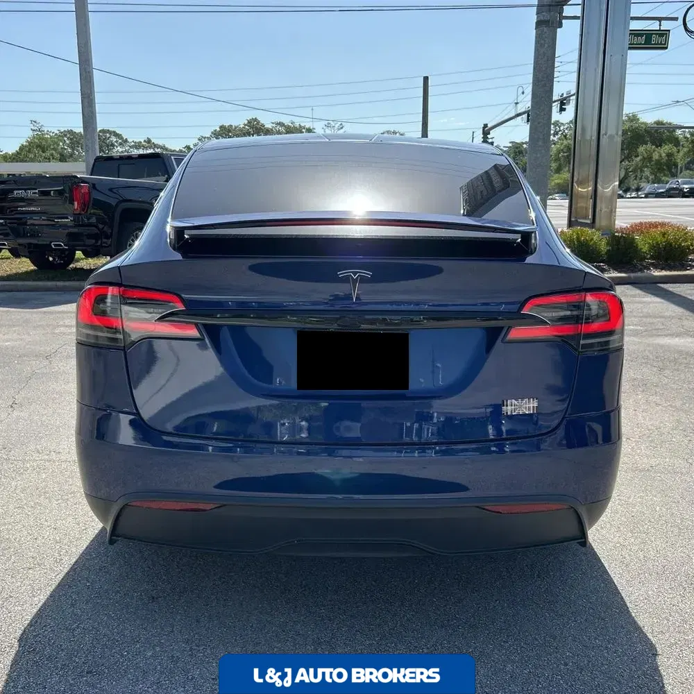 2022 Tesla Model X Plaid