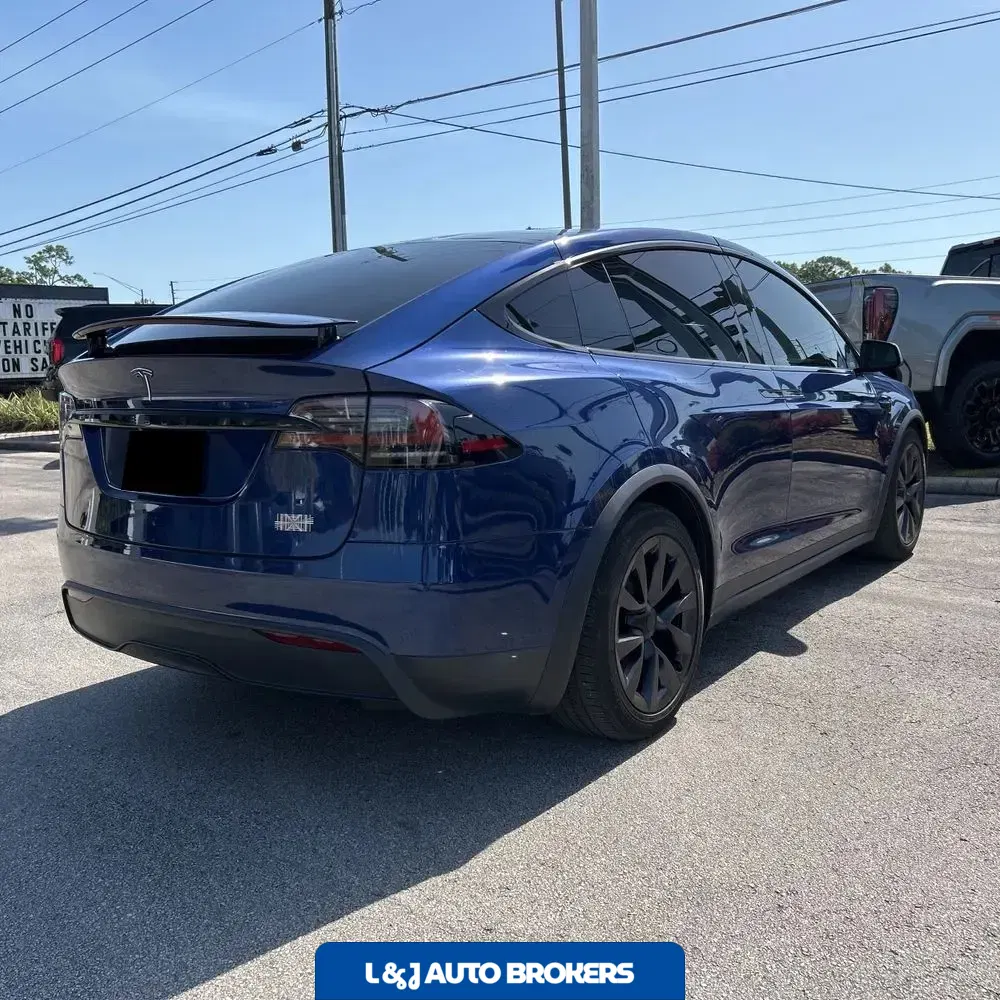 2022 Tesla Model X Plaid