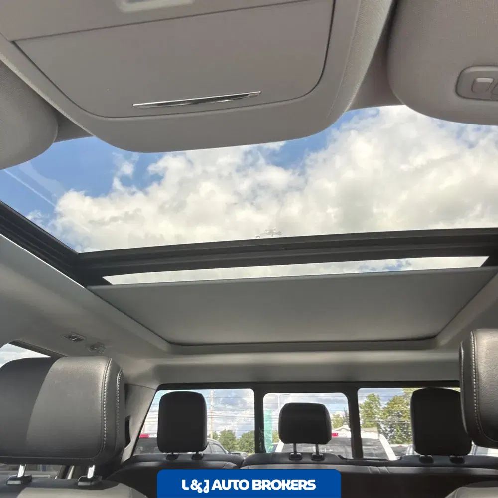 2024 Ford F350 S/D Lariat