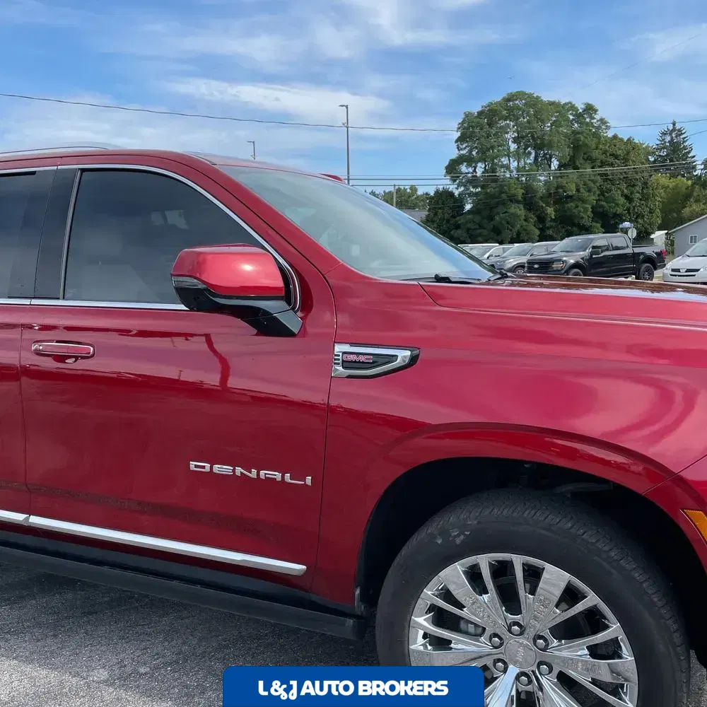 2025 GMC Yukon Denali