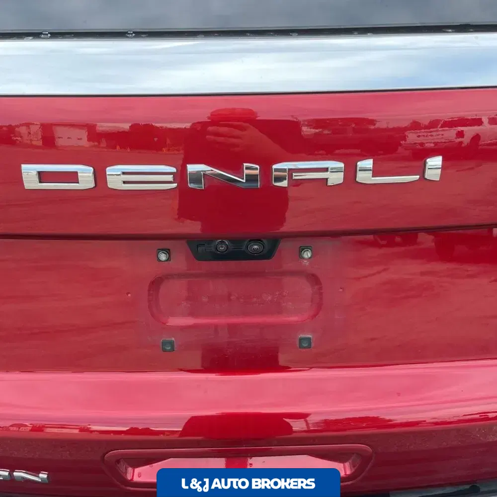 2025 GMC Yukon Denali