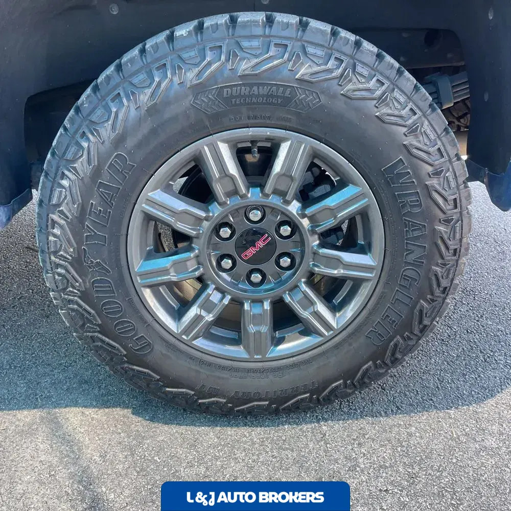 2024 GMC Sierra 1500 AT4X
