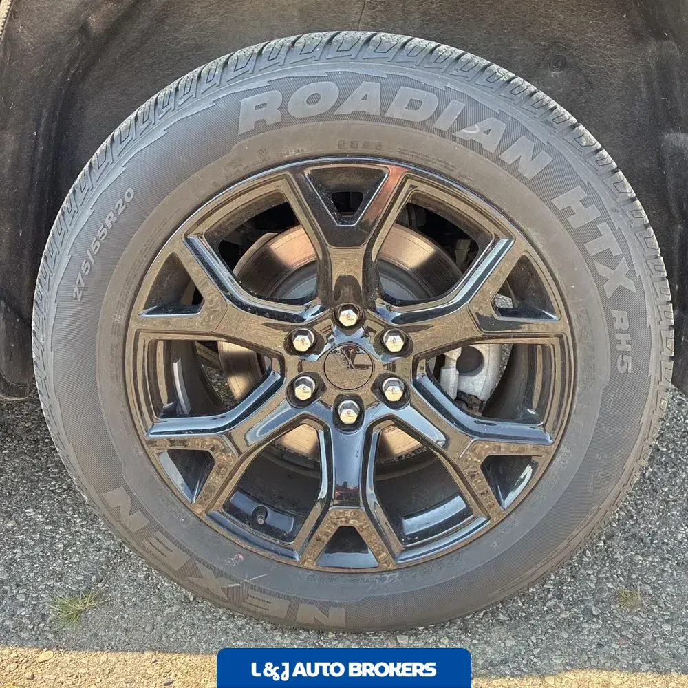 2024 Jeep Wagoneer Series II Carbide