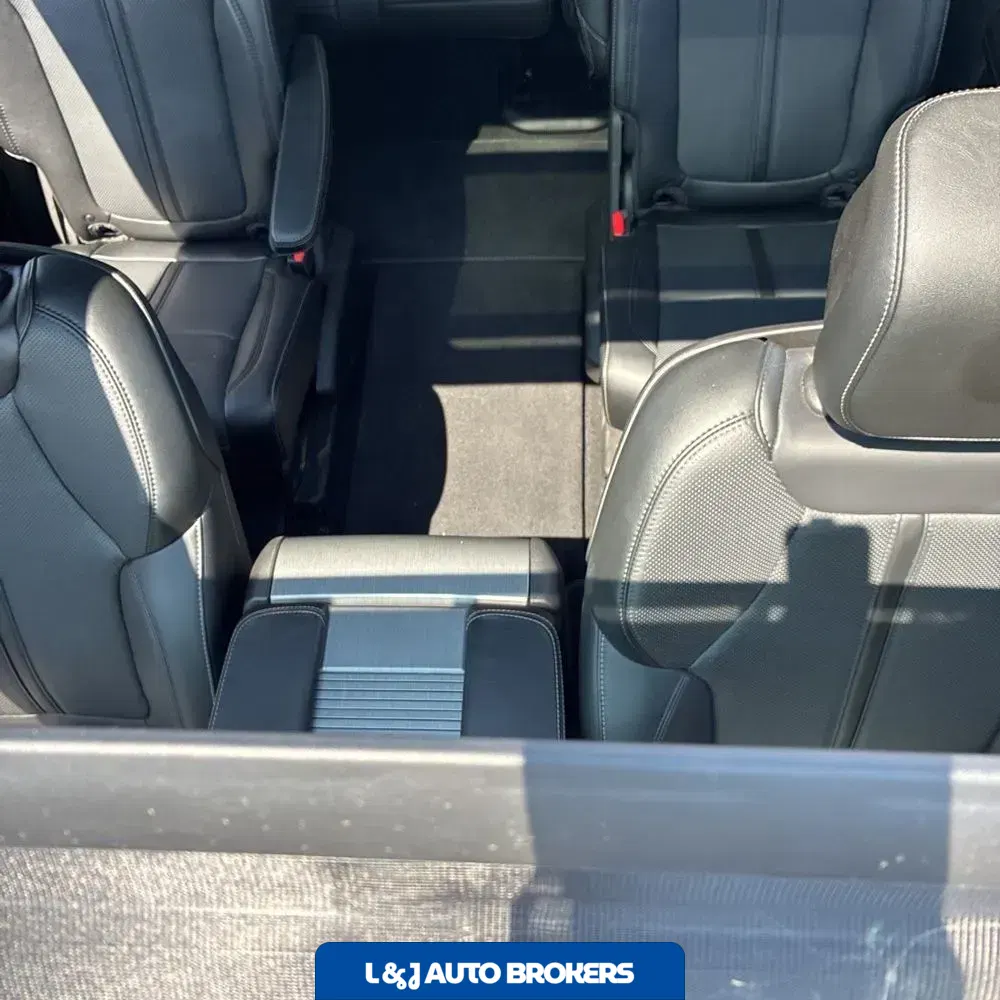 2024 Jeep Wagoneer Series II Carbide