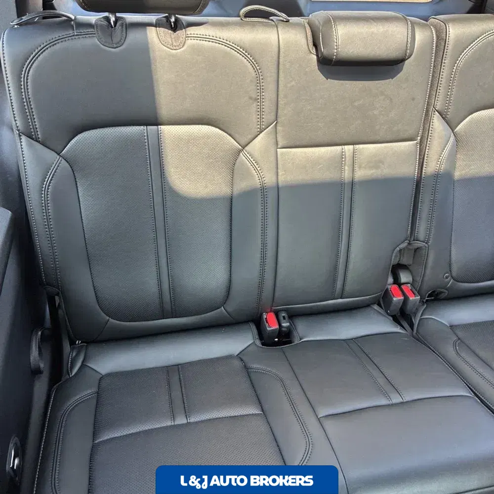 2024 Jeep Wagoneer Series II Carbide