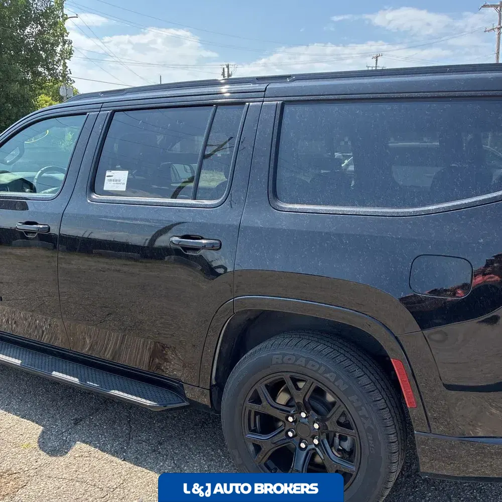 2024 Jeep Wagoneer Series II Carbide