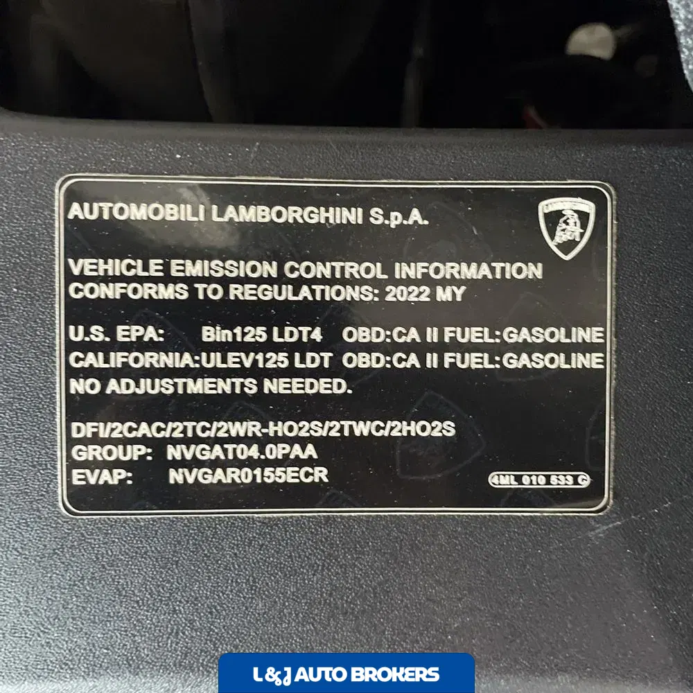 2022 Lamborghini Urus Base