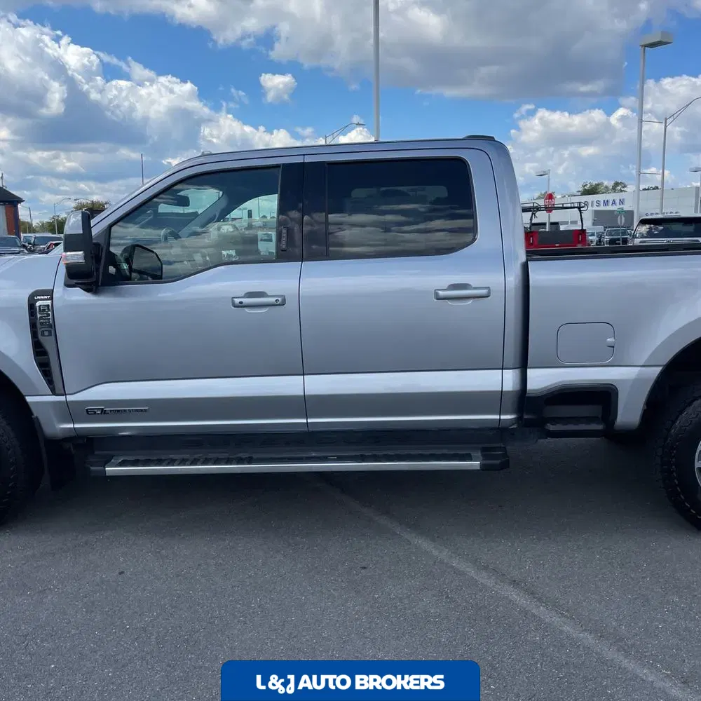2023 Ford F-250 Super Duty Lariat