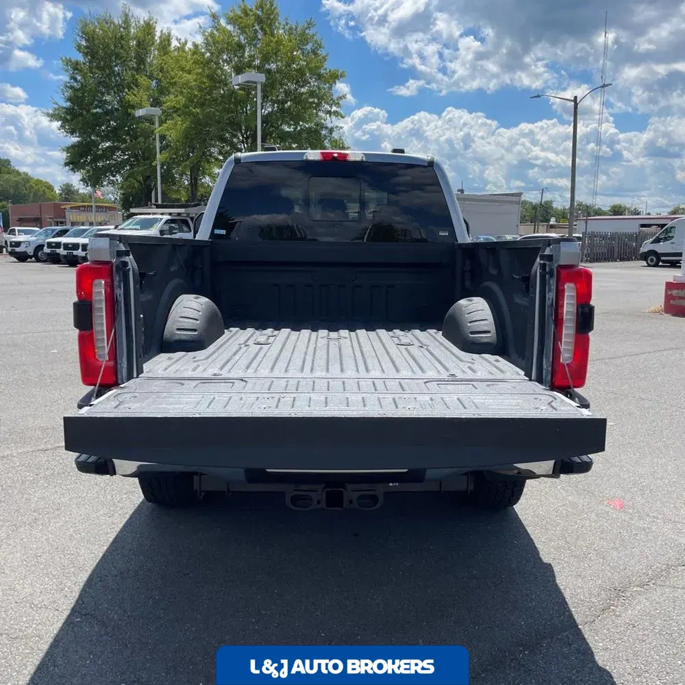 2023 Ford F-250 Super Duty Lariat