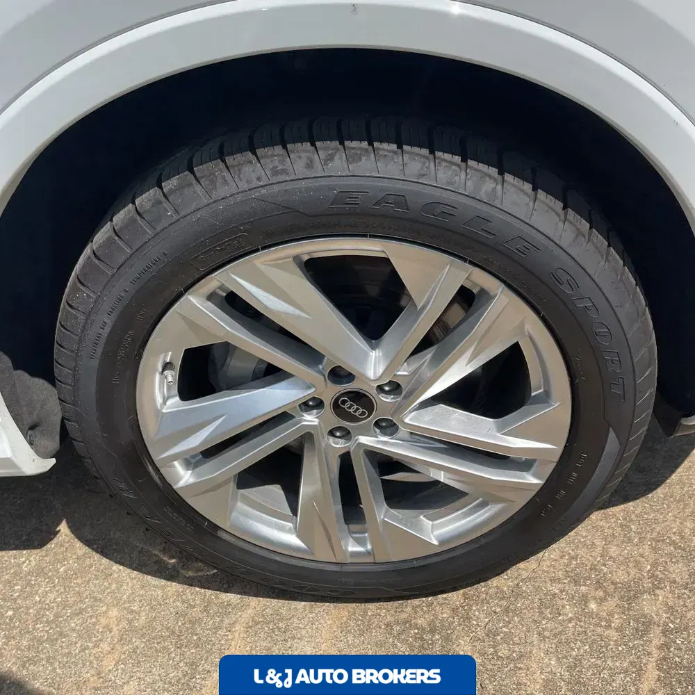 2024 Audi Q7 Premium Plus 55