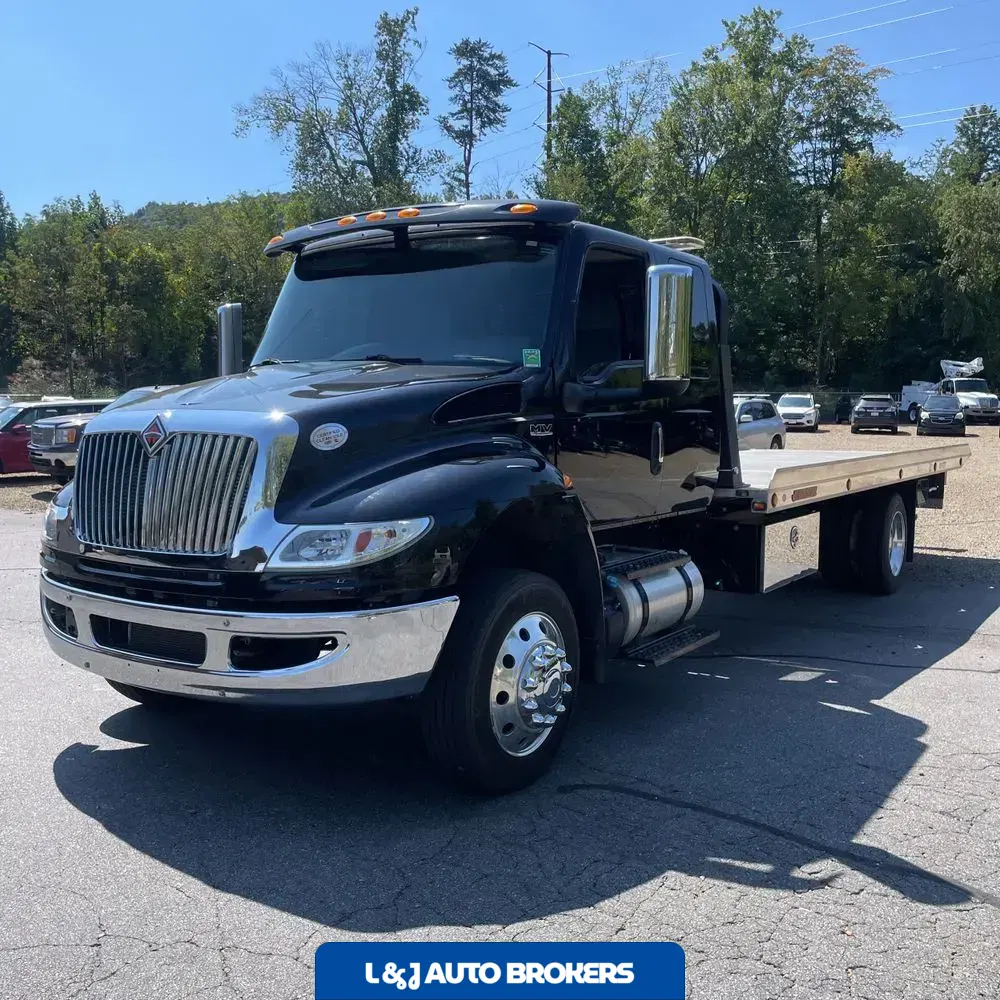 2021 International Commercial MV607 CA61-187 CONV CAB SBA TRUCK 4X2 6.7L