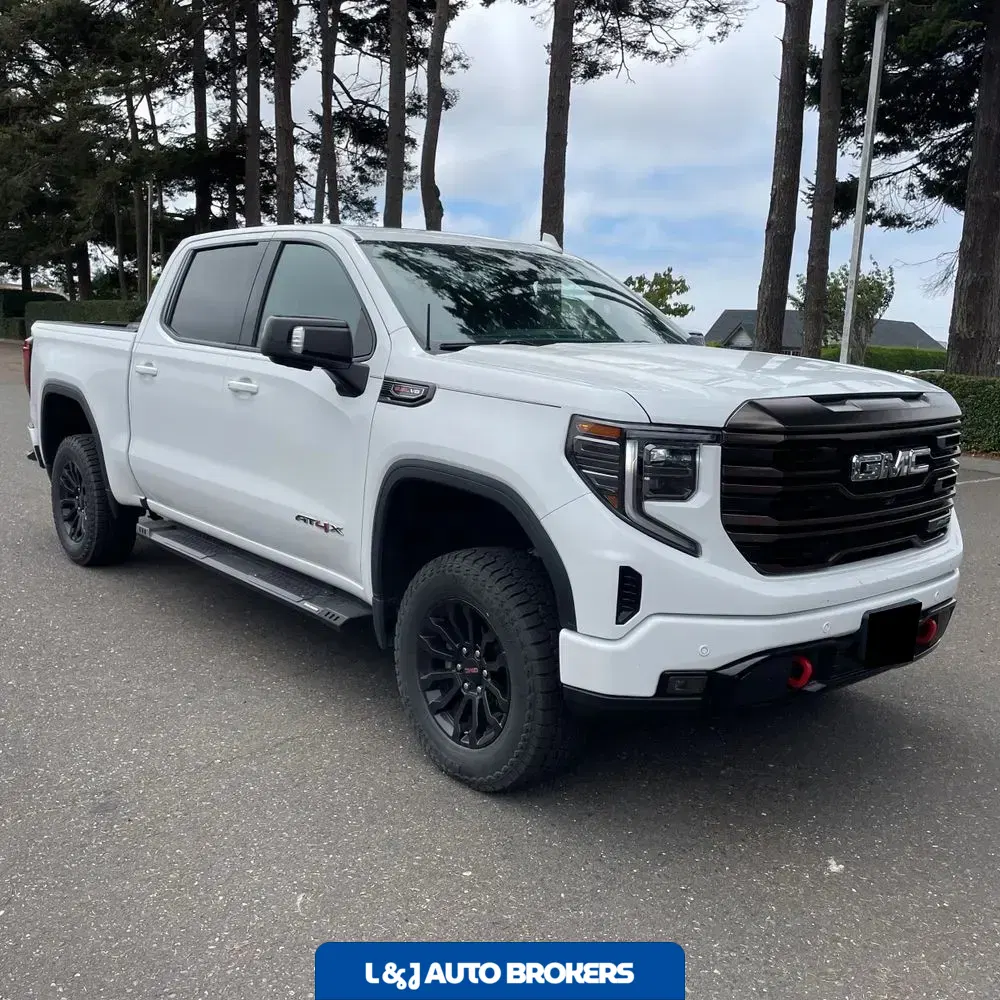 2023 GMC Sierra 1500 AT4X