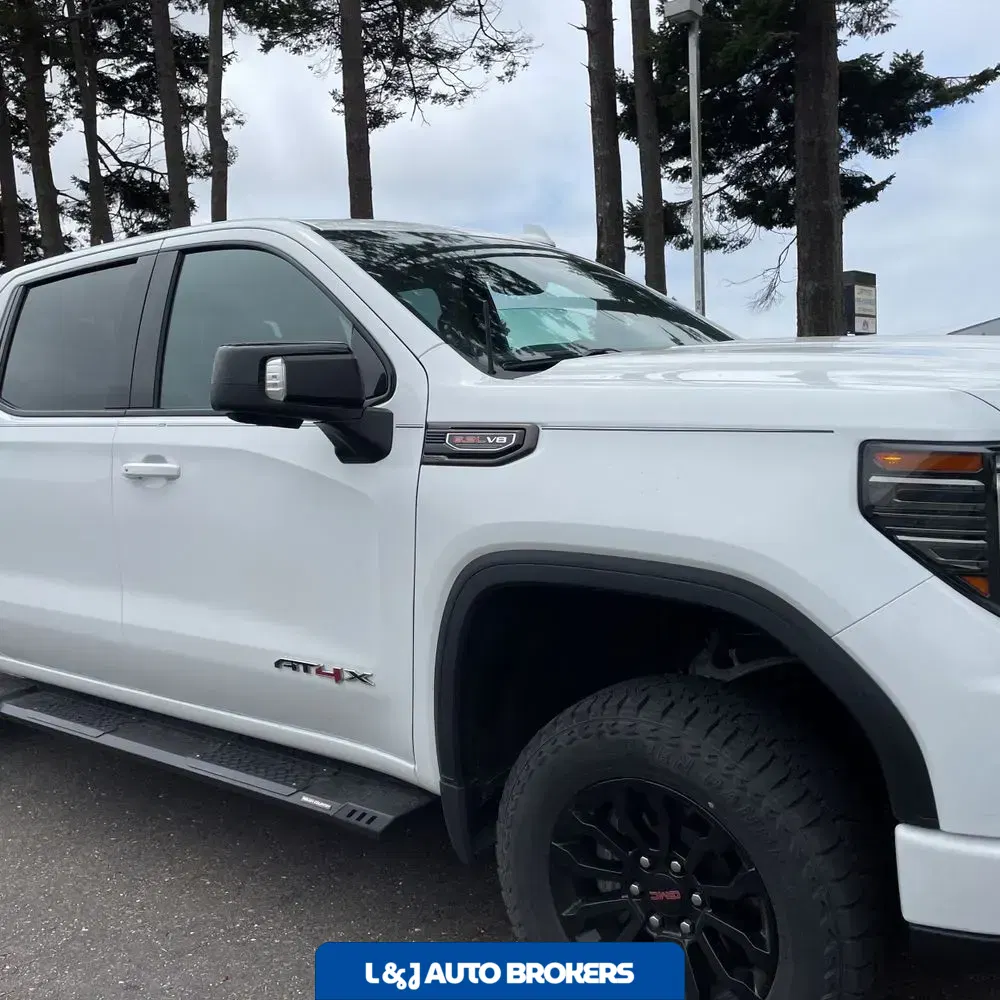 2023 GMC Sierra 1500 AT4X