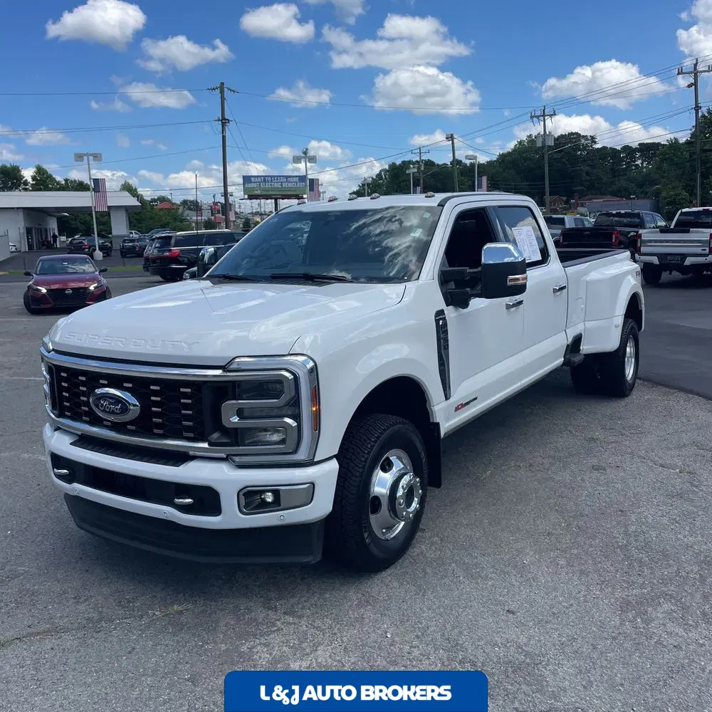 2024 Ford F-350 Super Duty Platinum