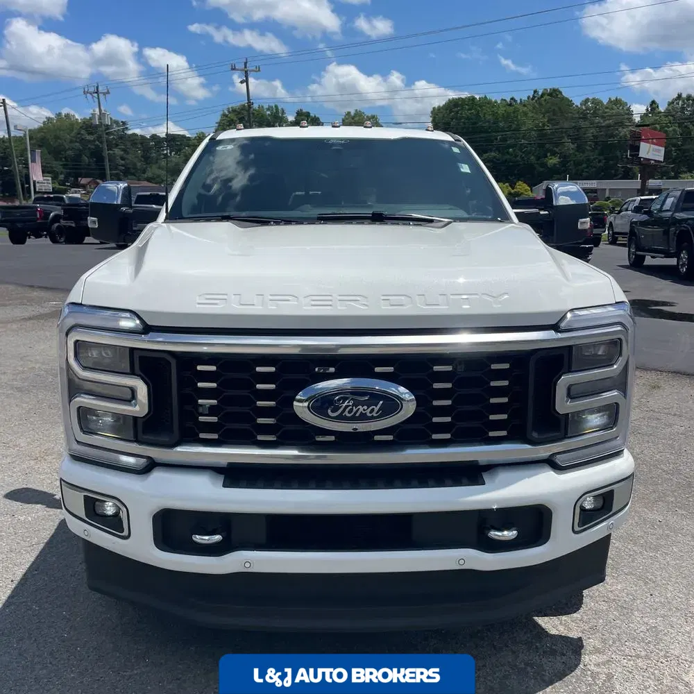 2024 Ford F-350 Super Duty Platinum