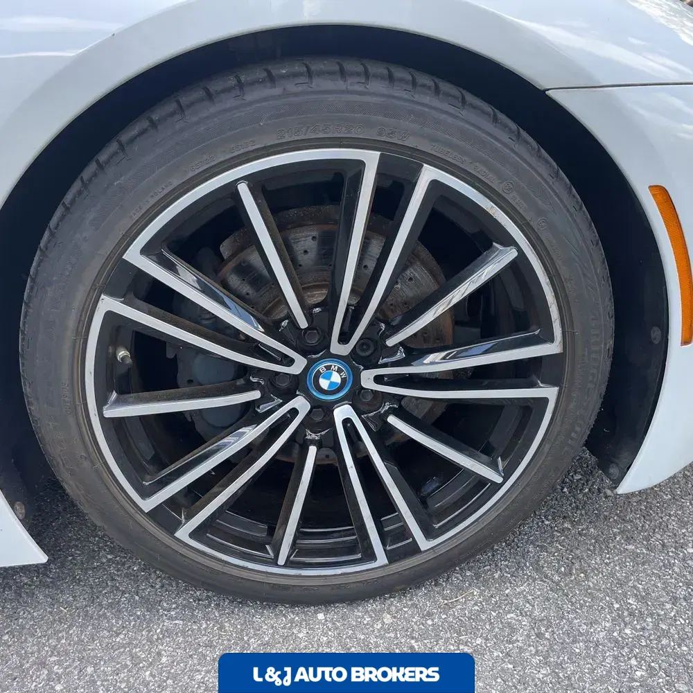 2019 BMW i8